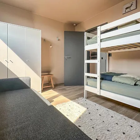 2 Bedroom Beautiful In *