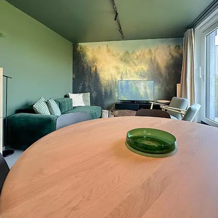 アパート 2 Bedroom Beautiful In